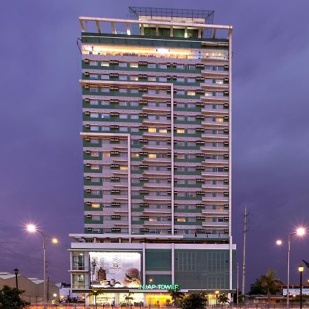 Injap Tower Hotel Ілоіло Екстер'єр фото